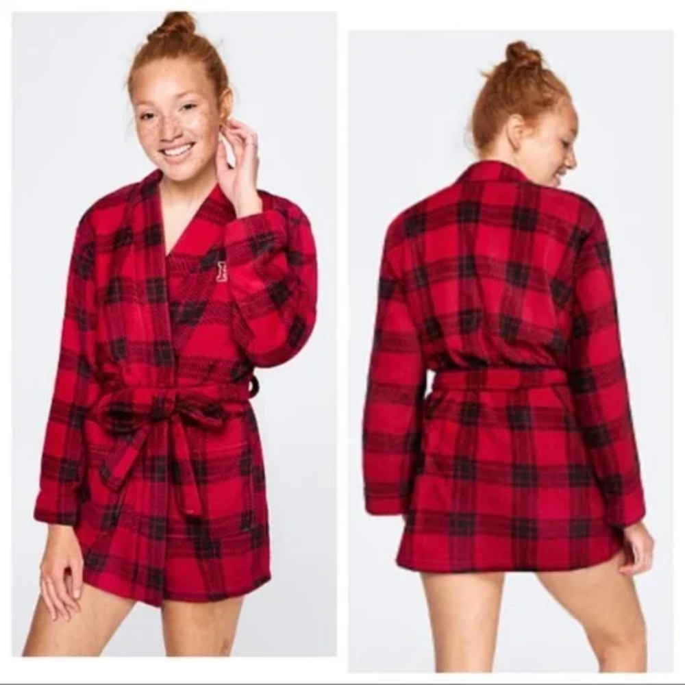 Victoria's Secret PINK Robe NEW!!